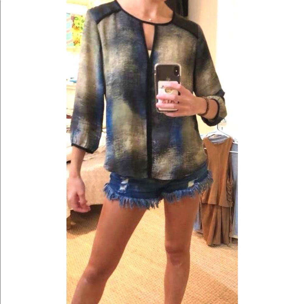 Multicolor top